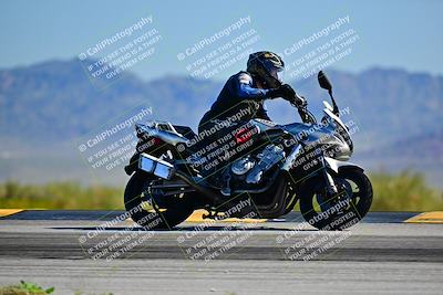 media/Mar-25-2024-Moto Forza (Mon) [[8d4319bd68]]/4-Novice Group/Session 2 (Turn 9 Side)/